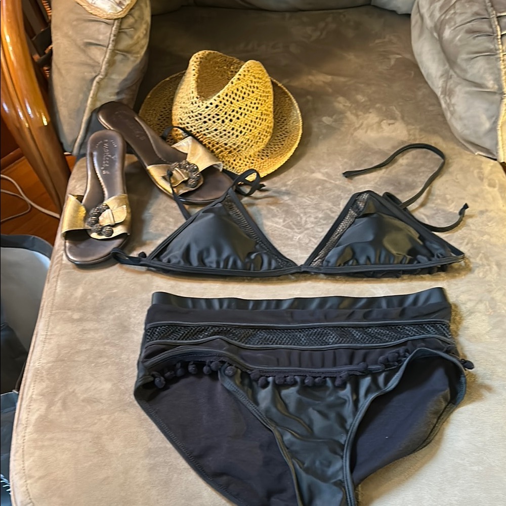 Black high waisted bikini